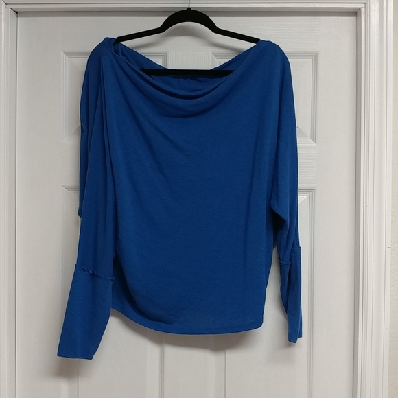 Free People Off Shoulder Top - Picture 1 of 3